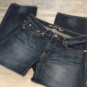 American Eagle Capri Boyfriend Jeans🌟Sale🌟